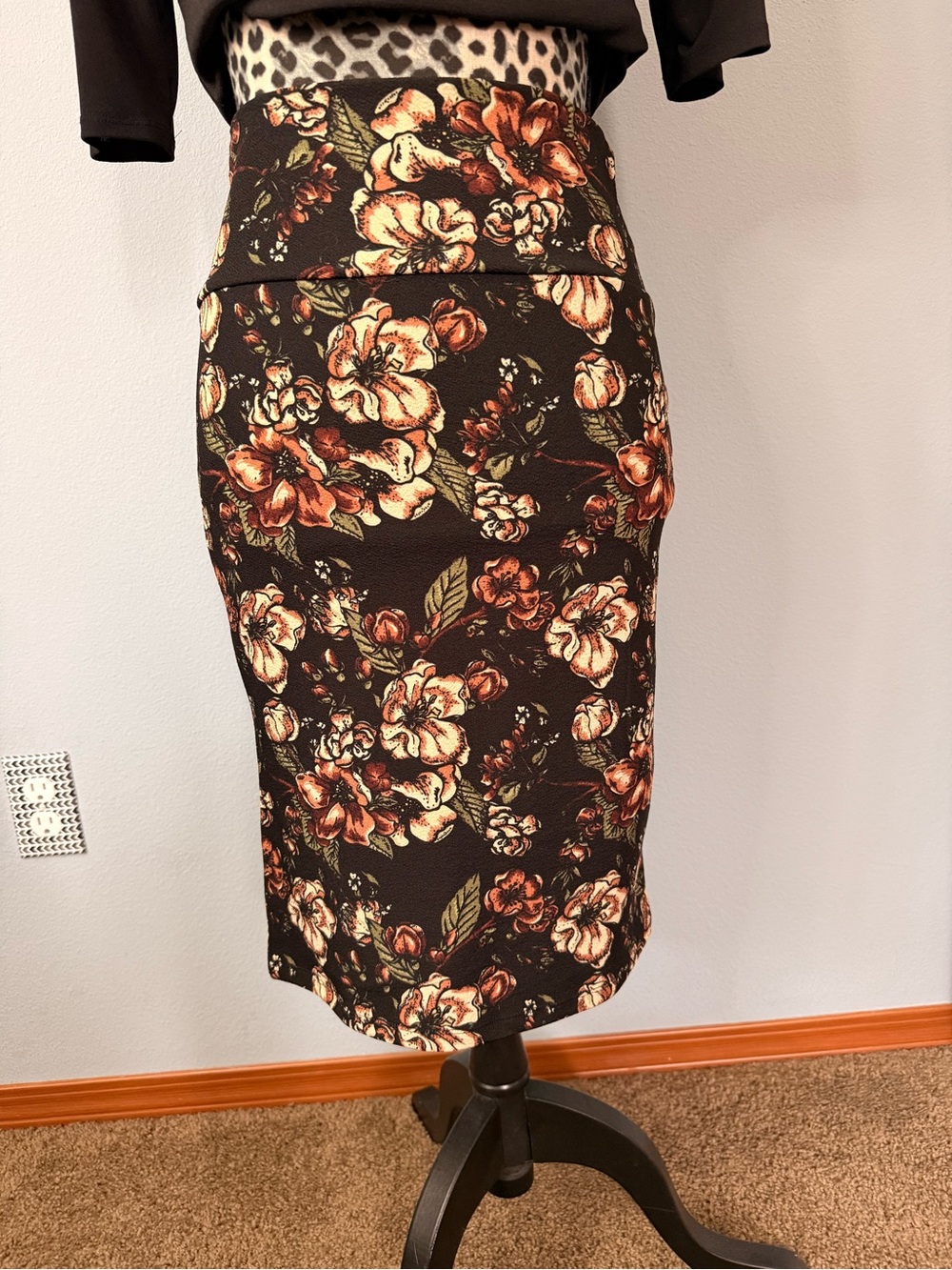 LuLaRoe Black Pencil Skirt with Cream & Rust Floral Print